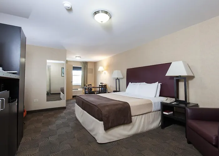 Carlton Midway Motel 2*
